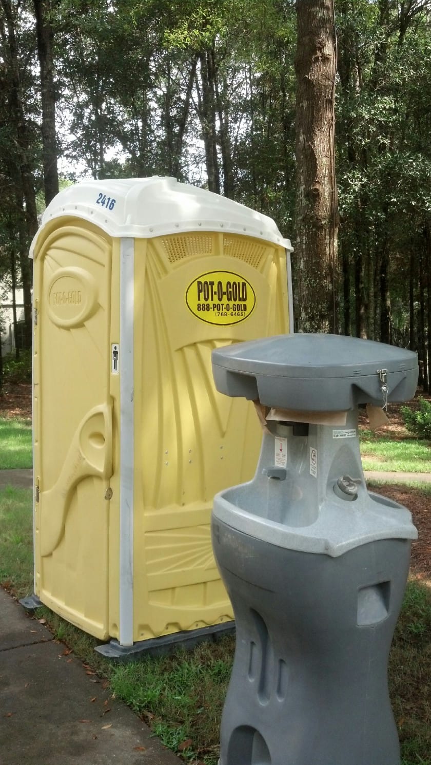Porta Potty and Portable Sink